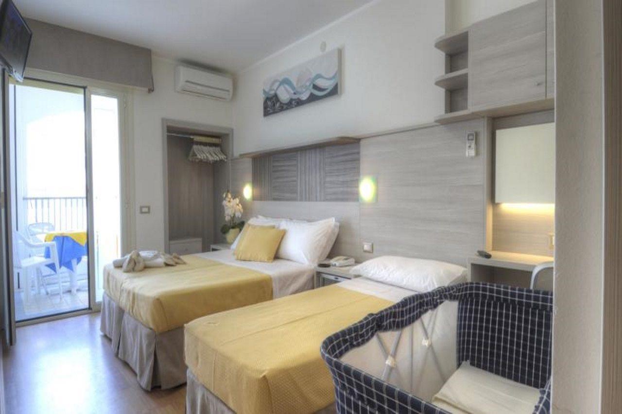 ליגננו סביאדורו Hotel Colorado מראה חיצוני תמונה