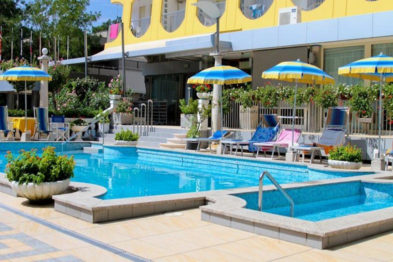 ליגננו סביאדורו Hotel Colorado מראה חיצוני תמונה